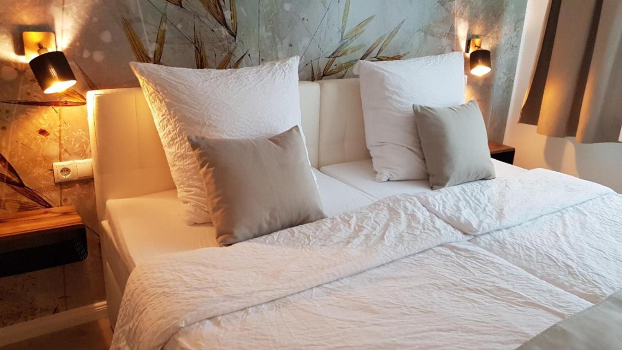 Bergische Idylle Hotell Overath Exteriör bild